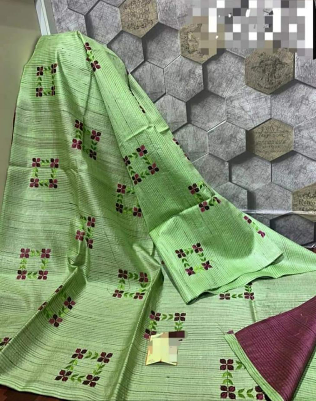 Pure Katan Silk Embroidered Sharee with Contrast Blouse Piece